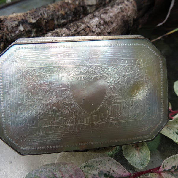 Antique Snuff Box - Etsy