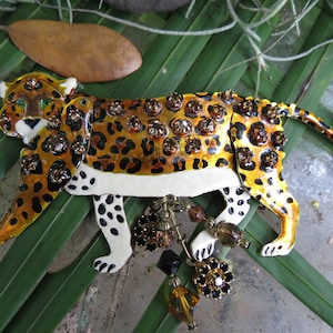 Lunch at the Ritz "Leopard Spots" Brooch - LATR Spotted Leopard Pin/Pendant - Fun and Fabulous - Excellent Condition