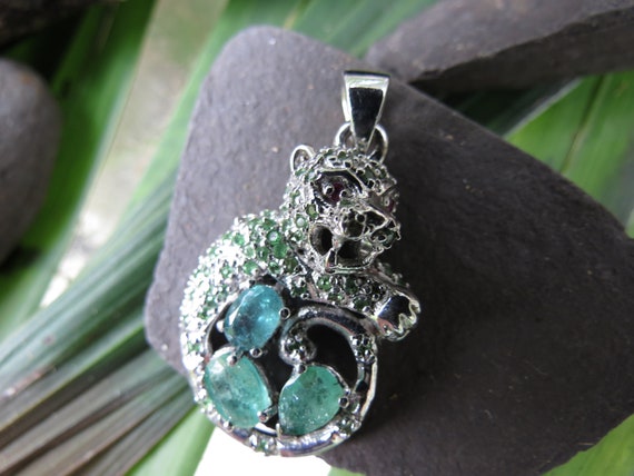 Sterling Silver Emerald Leopard Pendant - Tiny Ru… - image 8