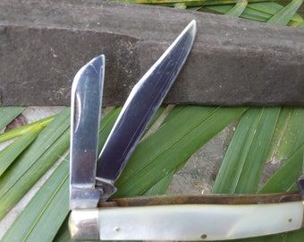 Mother of Pearl Queen Steel #57 Knife - MOP Pocket Knife