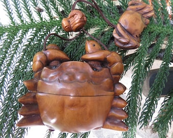 Carved Wood Crab Inro with Carp Fish Ojime Bead - 20th Century Asian Art