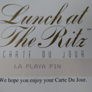 Lunch at the Ritz Enamel Sun Brooch: La Playa Pin, Fun LATR Jewelry bild 3
