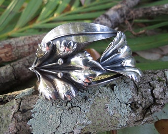 Antique Sterling Silver Lily Cuff Bracelet – Floral Jewelry