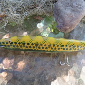 Arts and Crafts Hand Made Wooden Fishing Lure - Primitive Wood Fish Bait - 9" Long - Great Condition