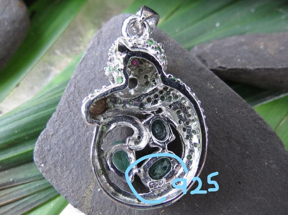 Sterling Silver Emerald Leopard Pendant - Tiny Ru… - image 5