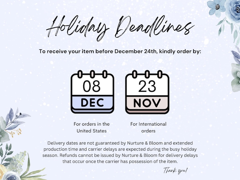 Pu&ograve; includere: Una grafica con due icone di calendario, una che mostra l'8 dicembre e l'altra il 23 novembre. Il testo recita "Scadenze delle festivit&agrave;" e "Per ricevere il tuo articolo prima del 24 dicembre, ordina entro:". Il testo indica anche "Per gli ordini negli Stati Uniti" e "Per gli ordini internazionali".