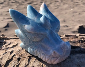 Leandro Trolleite Dragon - lovely celestial blue colour (Ascension Stone)