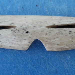 Inuit snow googles