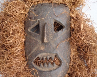 Ndaaka Ituri mask 32 cm