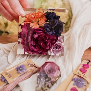 preservation Wedding keepsake Floral Preservation Brides 
Bridal Gift
Modern Bridal Preservation  
Florida and Nationwide