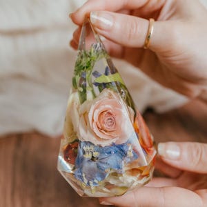 wedding flower block bridal bouquet preservation Florida woman owned small business  handmade floral art keepsake 
boutonnière wedding gift for couple 
large ring holder brides