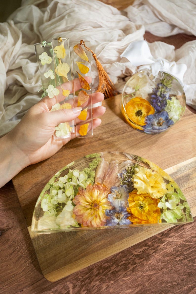 wedding flower block bridal bouquet preservation Florida woman owned small business  handmade floral art keepsake 
boutonnière wedding gift for couple 
semi circle bookshelf display