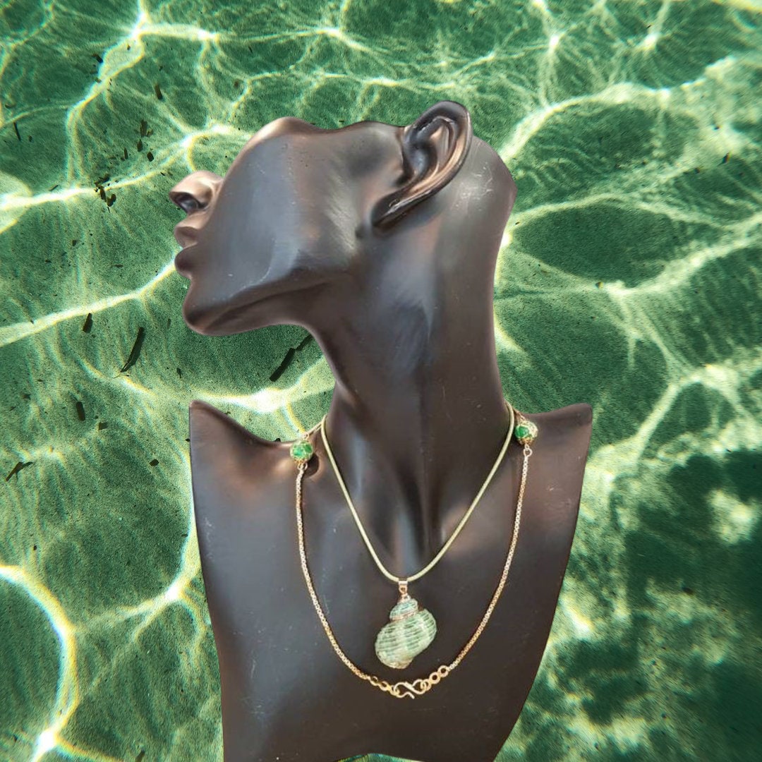 Necklace, Original, Gold, Green, Natural Gems, Shells, Cord, Sea ...