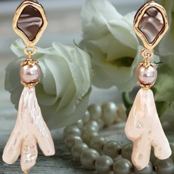 Boucles d'oreilles, original, perles, gris, blanc, nacré, élégant, soirée, lumineux, cadeau.