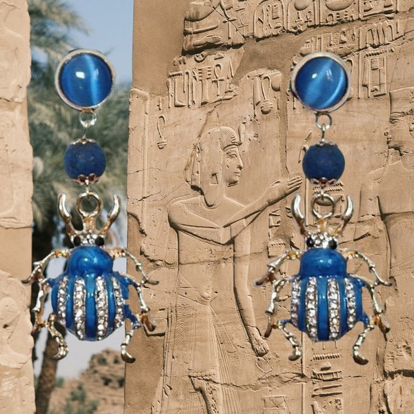 Boucles d'oreilles, original, scarabée, Egypte, bleu, rouge, doré, lumineux soirée, fêtes, cadeau.