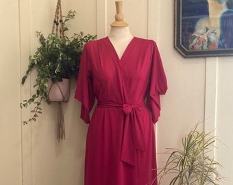 1970&#39;s Dark Fuchsia Goddess Maxi Dress with V-neck Wrap Style Bodice and Tie Belt