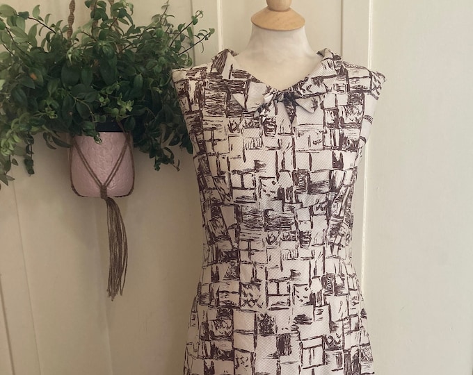 1960’s Mod Abstract Geometric Brushstroke Print Sleeveless Silk Shift Dress