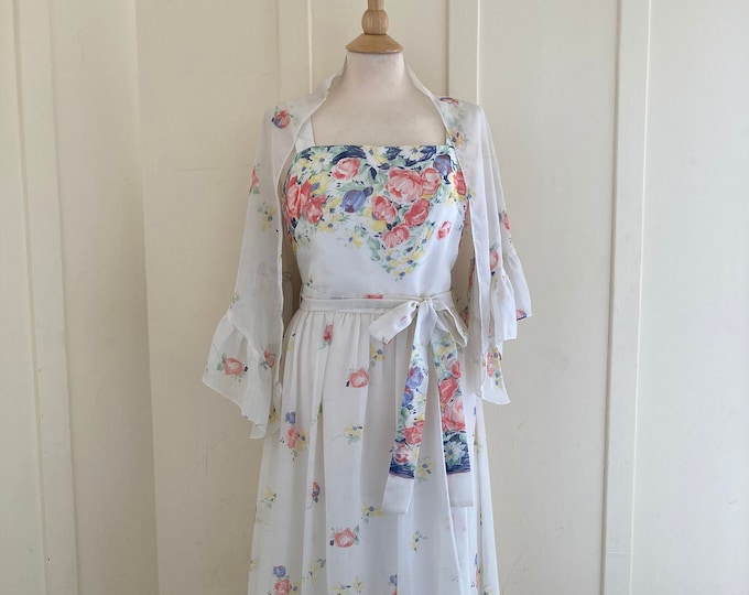 1970's Miss Elliette, California Sz. Medium White Floral Sleeveless Maxi Dress with Delicate Matching Shawl