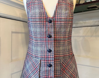 Vintage 70’s Pendleton Red White and Blue Plaid Button Up Wool Vest | size medium