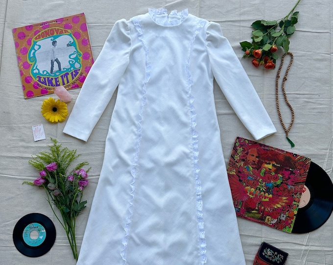 1970's Handmade White Prairie Hippie Long Sleeve Maxi Dress with Lace Ruffle Trim