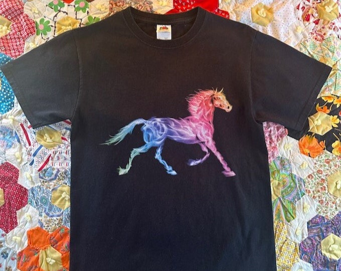 Vintage Novelty Graphic Print Galloping Psychedelic Rainbow Horse T-Shirt