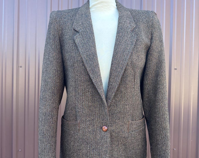 Vintage 1980’s Classic Tweed Wool Single Button Blazer by Daniele O by Tahari