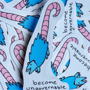 Become Unregable Possum Opossum Vinyl Die-Cut Aufkleber