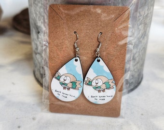 Pendientes de lágrima de Rowlet: un regalo divertido para gamers