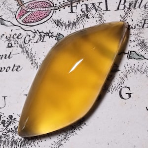Fire Opal - 17 Carat - Tanzanian Sun Gemstone Opal