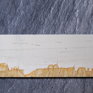 Pierre Paesine Italienne – Marbre de Florence – Pierre de paysage – Cabinet de curiosité –9.2 x 3.9 cm " l'église sur la colline"