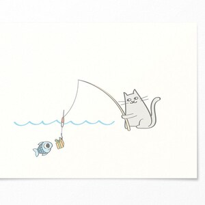 Geburtstagskarte - Katze angelt Fisch mit Geschenk - Glückwunschkarte / Einladungskarte / Grußkarte Geburtstag - Alles Gute zum Geburtstag