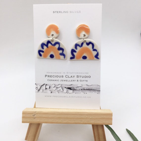 Statement Earrings Orange/Blue stud-drop