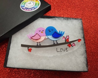 Lovebirds brooch