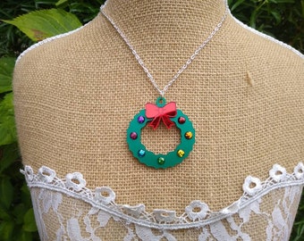 Xmas Wreath necklace