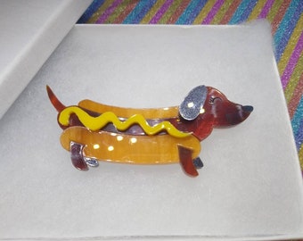 Hotdog brooch