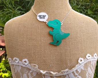 Dinosaur Necklace (Clap your hands)