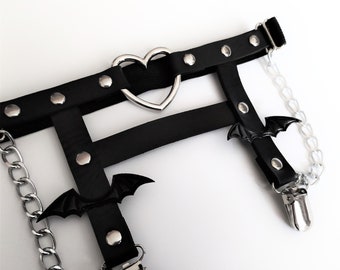 Heart leather garter with cute pvc bats, double metal garter clips and chains