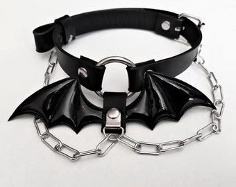 Bat O ring pvc choker with chains gothic | plus size available | vegan leather