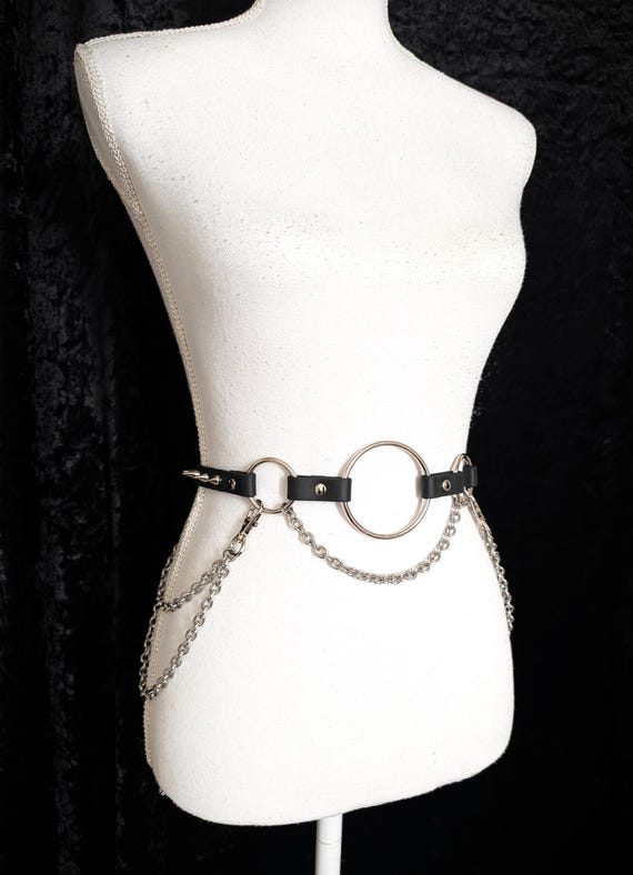Gothic O-ring Belt With Detachable Chains, Studded Multi  display picture 2