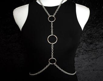 Chain harness chest in stainless steel with triple o-rings