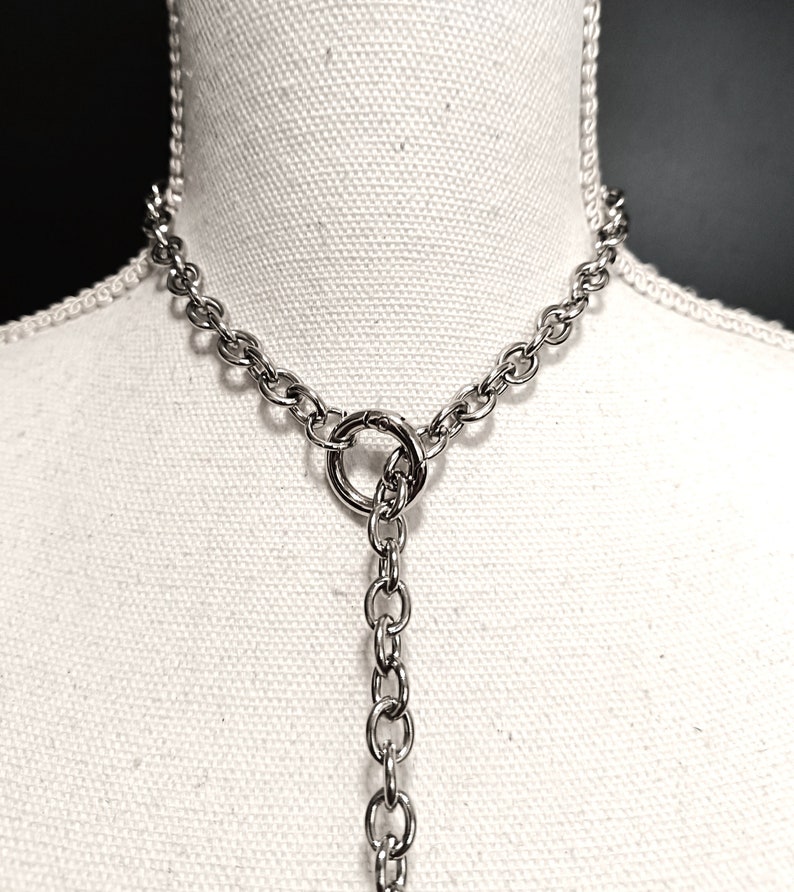 Slip chain in stainless steel with crow skull and open o-ring image 4