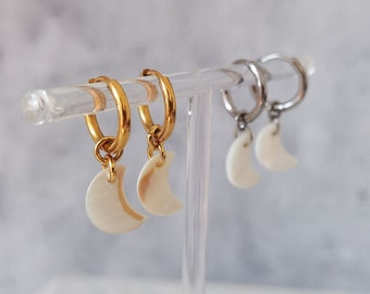 Hoop earrings with heart pendant // earrings gold // heart earrings // stainless steel hoops