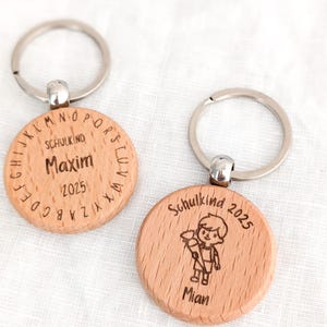 Porte-clés personnalisé pour écolier – cadeau d'inscription scolaire unique avec gravure