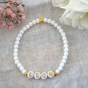 Namensarmband weiß & gold // Buchstabenarmband // Armband personalisiert // individualisierbares Geschenk