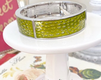Lia Sophia Fleurde Retired Stretch Bracelet Lia Sophia Fleurde Retired Stretch Bracelet