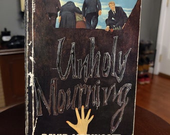 Unholy Mourning by David Lippincott, vintage horror paperback book