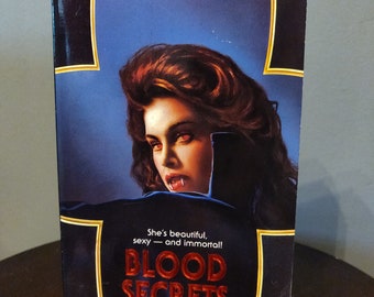 BLOOD SECRETS von Karen E. Taylor, *signiertes* Vintage-Horror-Taschenbuch