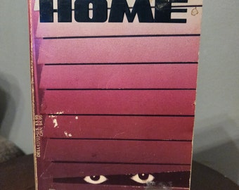 THE HOME by David Lippincott, vintage horror paperback book