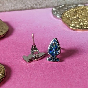 Get Plugged earrings