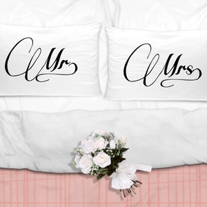 Mr and Mrs Pillowcases, Wedding Gifts, Personalized Pillowcases, Mr and Mrs Gifts, Pillowcases for Couples, Bridal Shower Gifts, Anniversary